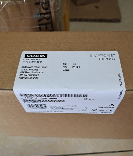 SIEMENS CLIENT MODULE  6GK5748-1FC00-0AA0